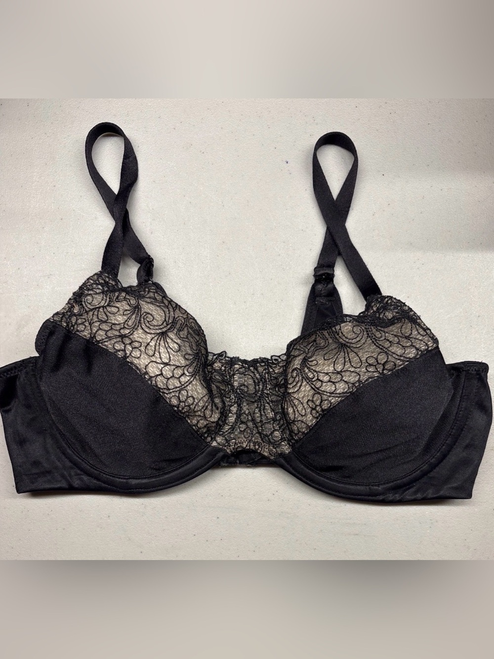 Bali Bra 36C Underwire #3438 Excellent Condition Lace Sexy Black Coquette